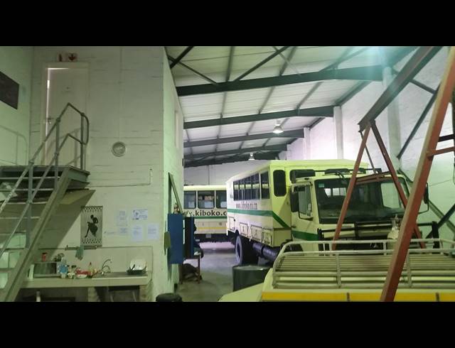 587M² WAREHOUSE RENTED IN CAPRICORN